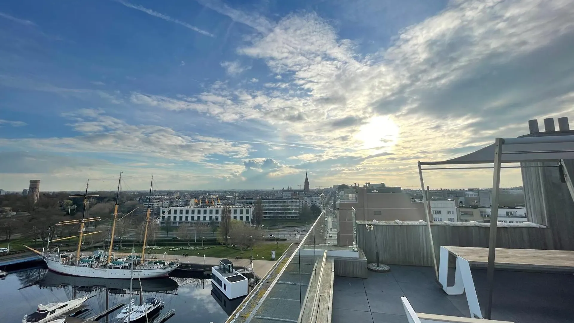 Penthouse Studio Residentie Mercator, Ostende Apartamento
